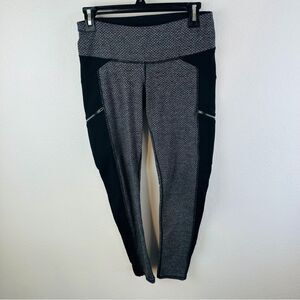 Athleta Black Gray‎ Zipper Leggings Size S